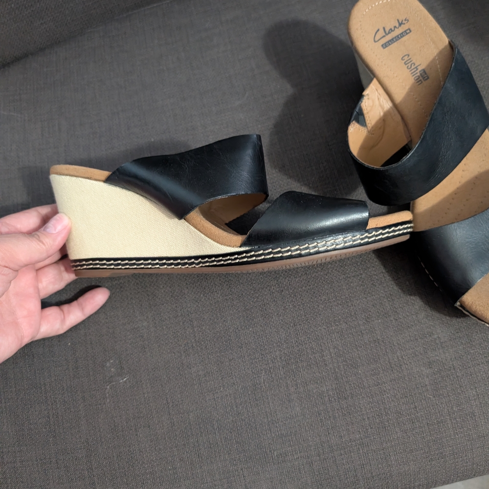 Clarks Black Wedge Sandals - Picture 8 of 10